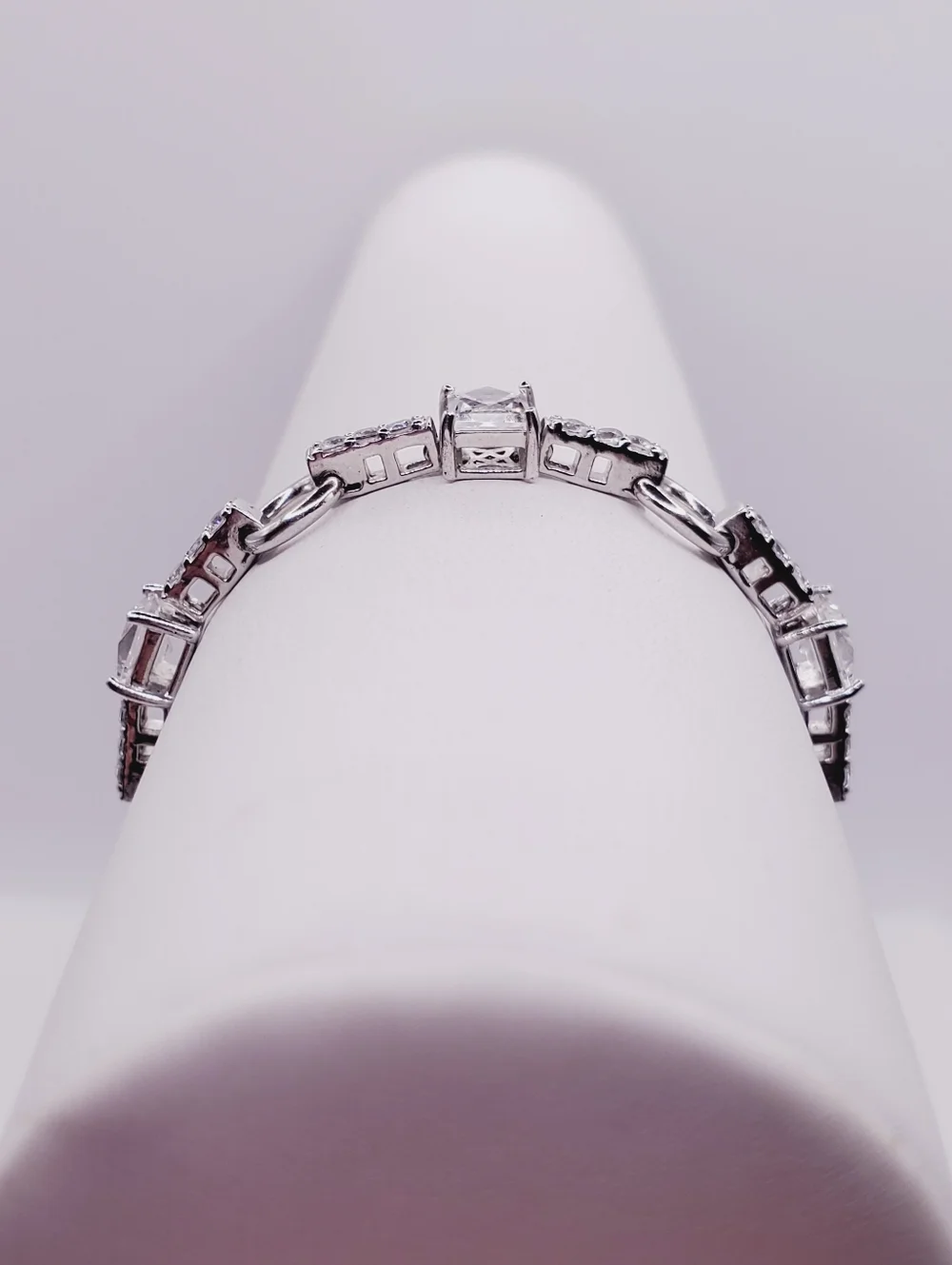 925 Sterling Silver Circle Link Bracelet